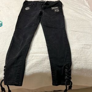 Weigh size 28 women’s black denim jeans